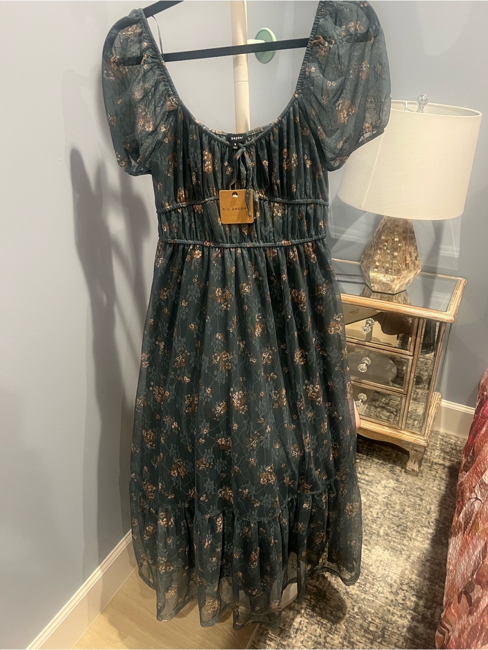 Blu Pepper Dark Green Floral Puff-Sleeve Midi Dress